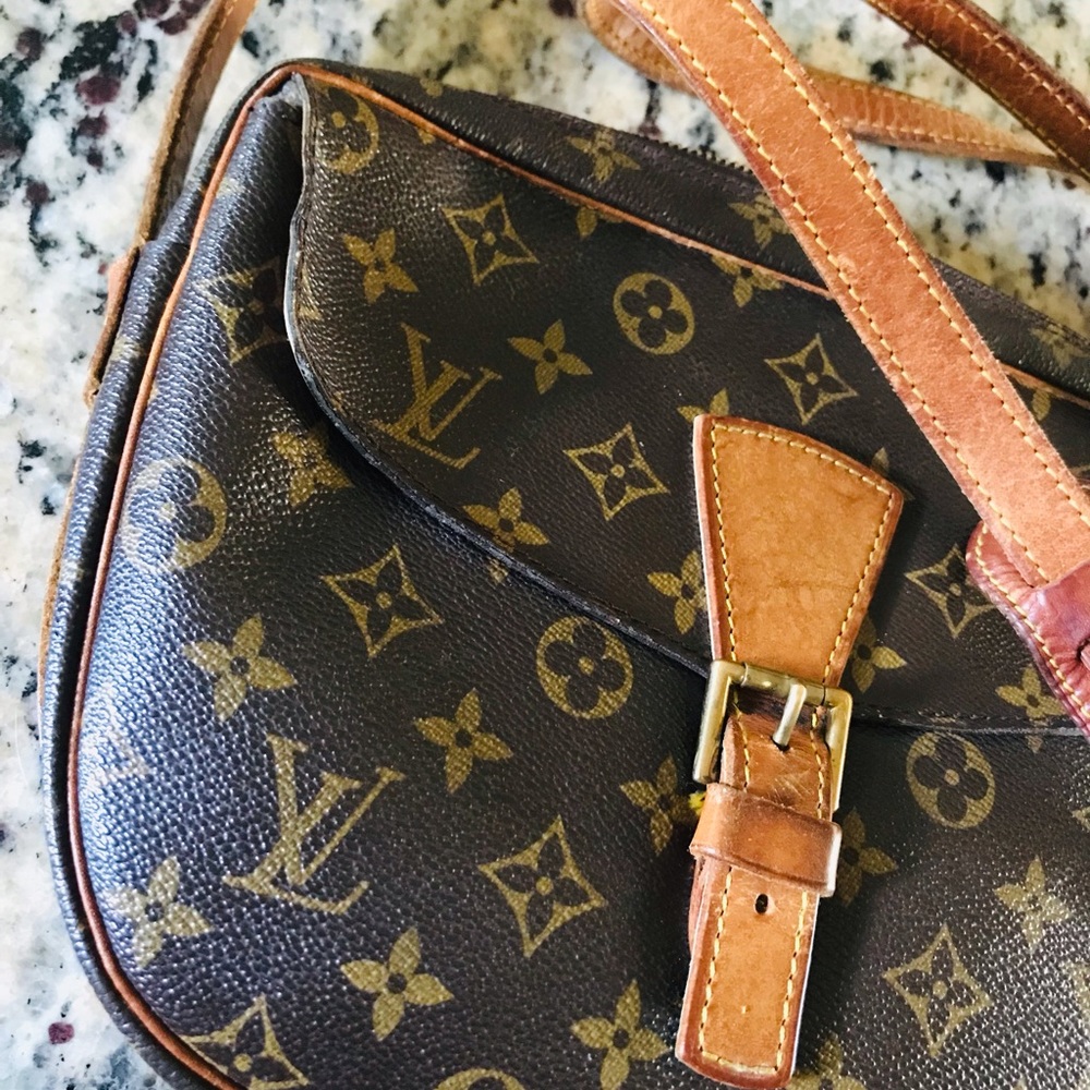 Louis Vuitton Jeune Fille Crossbody